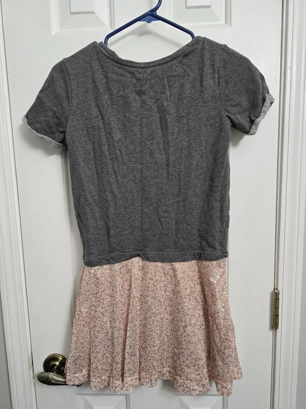 GAP Gray Tee Top with Pink Lace Skirt